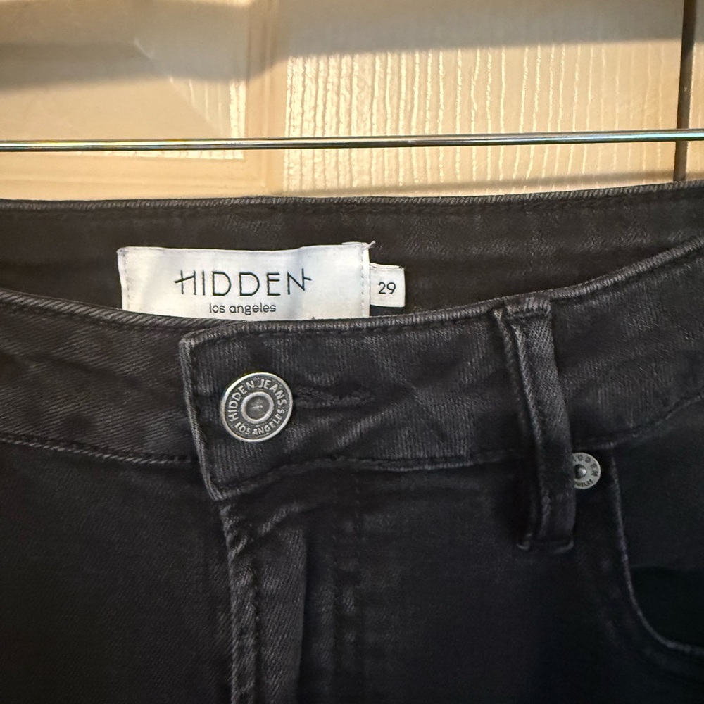 Hidden Los Angeles Black Wide Leg Crop Jean